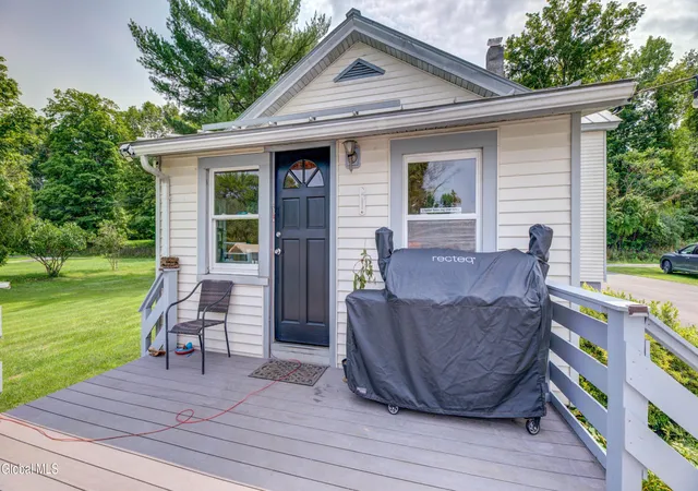 Photo 4 of Single family home for sale at 1428 River Rd, Fort Plain, NY 13339 | MLS# 202623706 | Listing updated on 2026-09-29