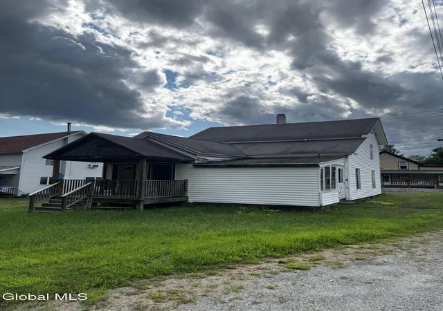 4th image of 193 River St, Warrensburg, NY 12885 | MLS# 202623701