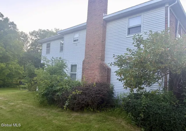 12th image of 1022 Country Brook Ct, Schenectady, NY 12306 | MLS# 202623797