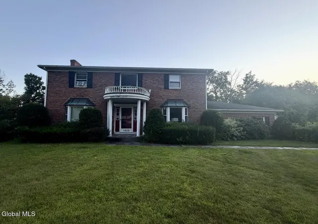 1st image of 1022 Country Brook Ct, Schenectady, NY 12306 | MLS# 202623797