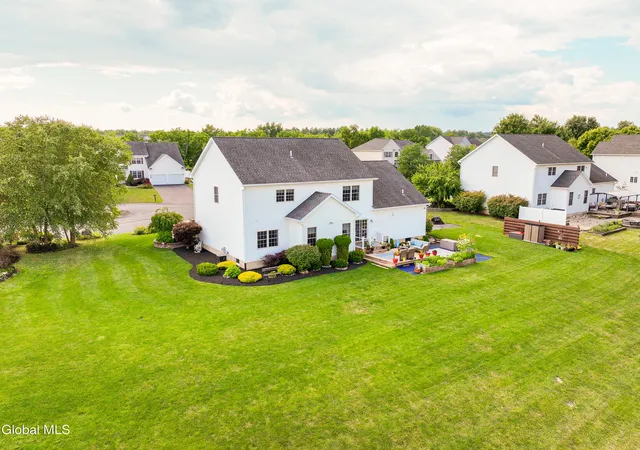 65th image of 14 Ridgefield Wy, Watervliet, NY 12189 | MLS# 202623805