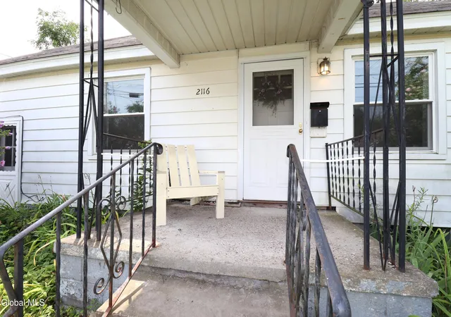2nd image of 2116 Neil St, Schenectady, NY 12306 | MLS# 202623750