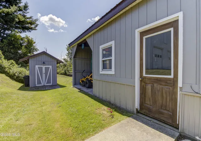 37th image of 9 Enoch St, Nelliston, NY 13410 | MLS# 202624117