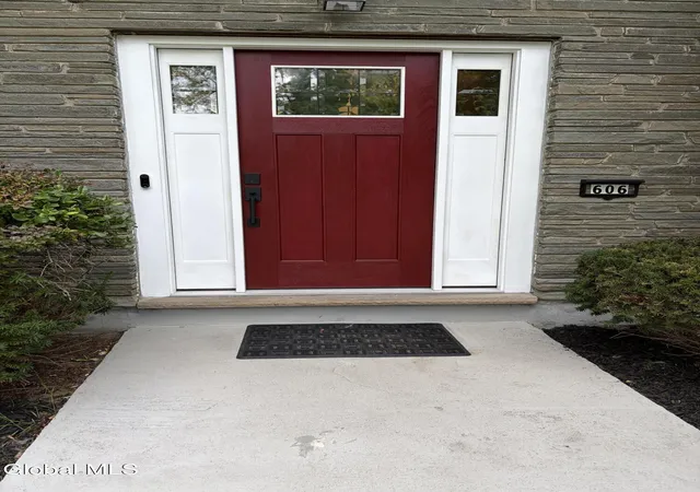 Photo 2 of Sale Pending at 606 Via Ponderosa, Schenectady, NY 12303 | MLS# 202623780 | Listing updated on 2026-08-26