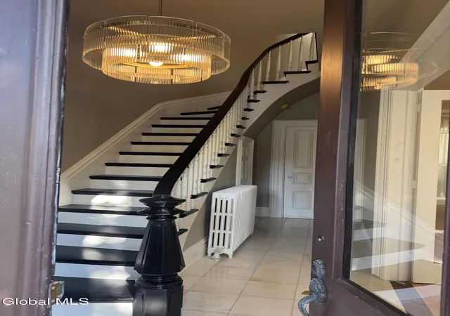 3rd image of 146 Regent St, Saratoga Springs, NY 12866 | MLS# 202623857