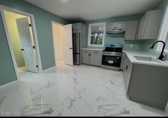 Photo 3 of Single family home for sale at 6 Clayton St, Amsterdam, NY 12010 | MLS# 202623772 | Listing updated on 2026-09-17