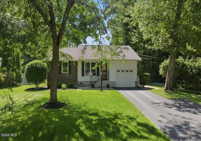 Photo 1 of Sale Pending at 3 Sylvan Ln, Clifton Park, NY 12065 | MLS# 202624543 | Listing updated on 2026-09-04