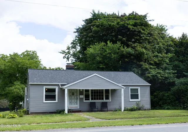 27th image of 3027 Albany St, Schenectady, NY 12304 | MLS# 202623940