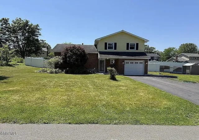 1st image of 16 Sherbrook Dr, Selkirk, NY 12158 | MLS# 202623844