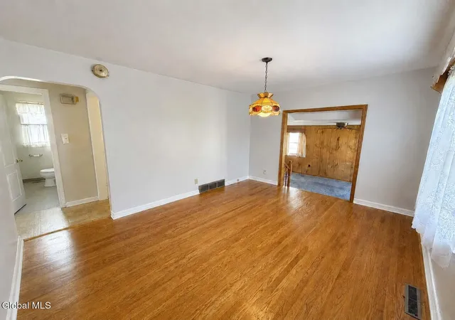 3rd image of 1205 Highbridge Rd, Schenectady, NY 12303 | MLS# 202623904