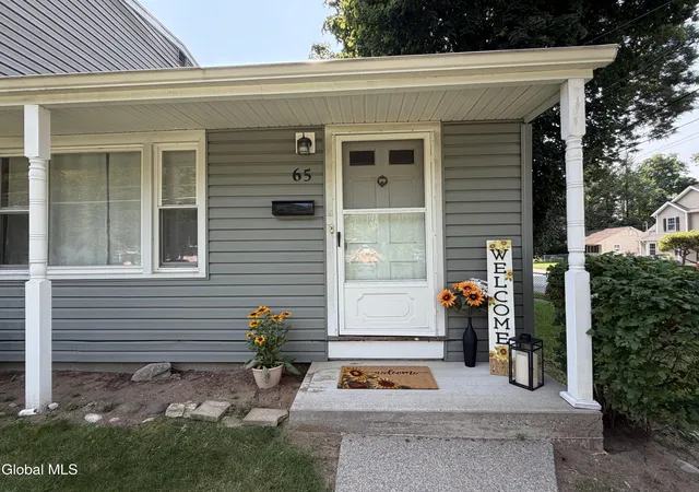 4th image of 65 Locust Park, Albany, NY 12205 | MLS# 202623886
