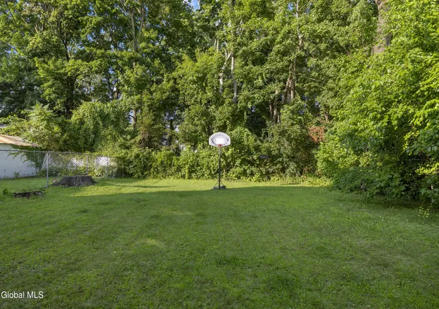 33rd image of 7 Beverly Ave, Albany, NY 12206 | MLS# 202623967