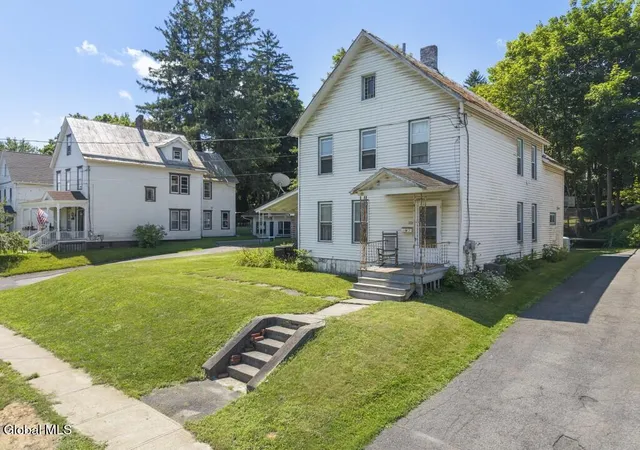Photo 3 of Single family home for sale at 23 Western Ave, Ravena, NY 12143 | MLS# 202623838 | Listing updated on 2026-09-10