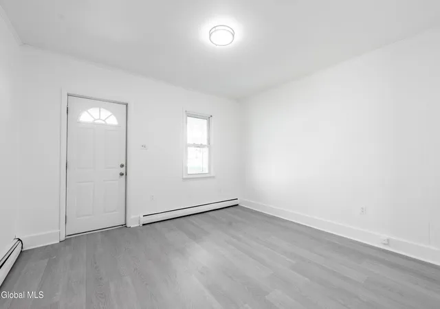 Photo 3 of Sale Pending at 556 Clarendon St, Schenectady, NY 12308 | MLS# 202623995 | Listing updated on 2026-09-10