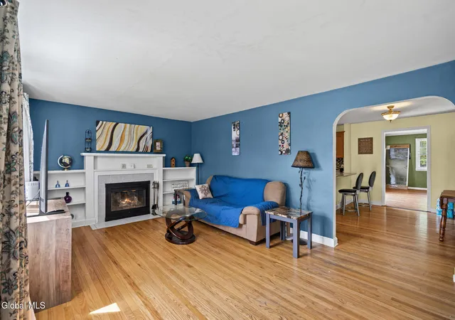 4th image of 1309 Sumner Ave, Schenectady, NY 12309 | MLS# 202624051