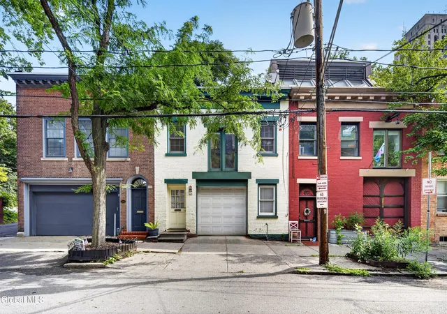 2nd image of 99 Chestnut St, Albany, NY 12210 | MLS# 202623849