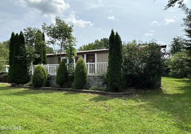 2nd image of 1505 Us 20, New Lebanon, NY 12125 | MLS# 202623873