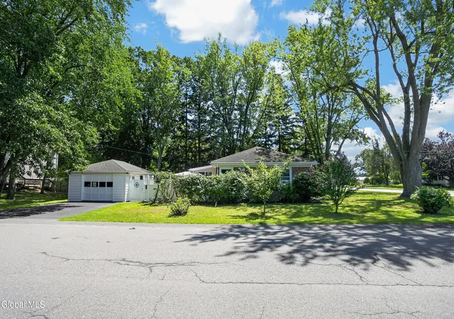 38th image of 561 Albany Shaker Rd, Loudonville, NY 12211 | MLS# 202623937
