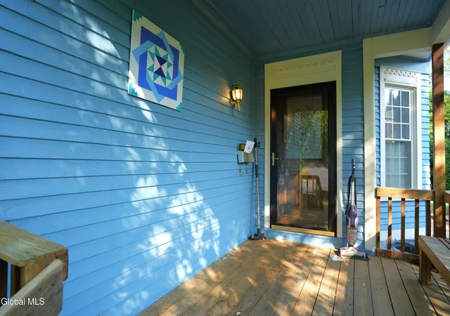 4th image of 342 W Fulton St, Gloversville, NY 12078 | MLS# 202623880
