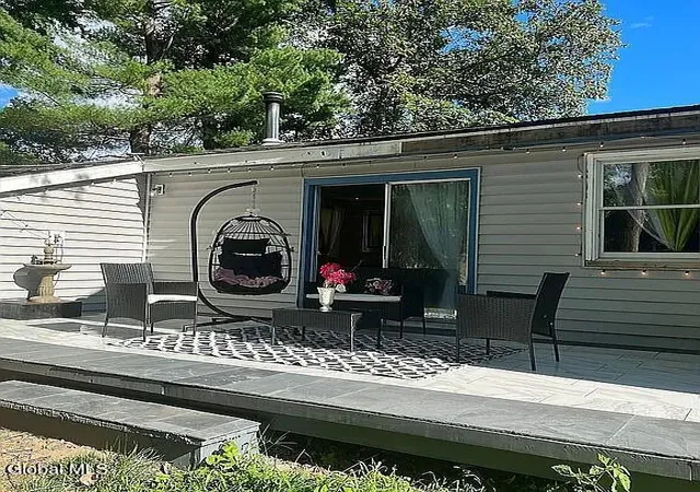 Photo 3 of Single family home for sale at 957 Main St, Clifton Park, NY 12065 | MLS# 202623884 | Listing updated on 2026-08-14