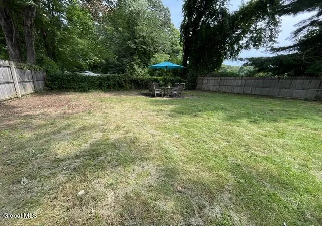 Photo 4 of Single family home for sale at 957 Main St, Clifton Park, NY 12065 | MLS# 202623884 | Listing updated on 2026-08-14