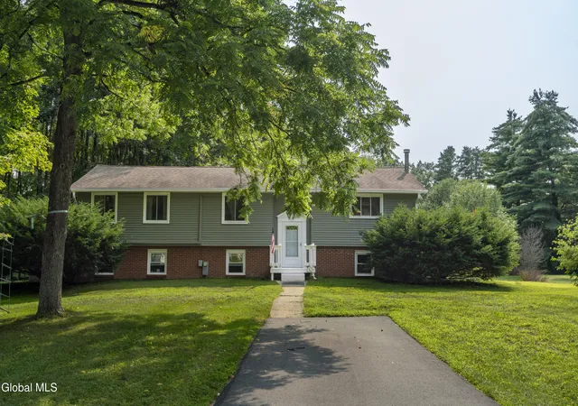 2nd image of 11 Donna Dr, Gansevoort, NY 12831 | MLS# 202623966