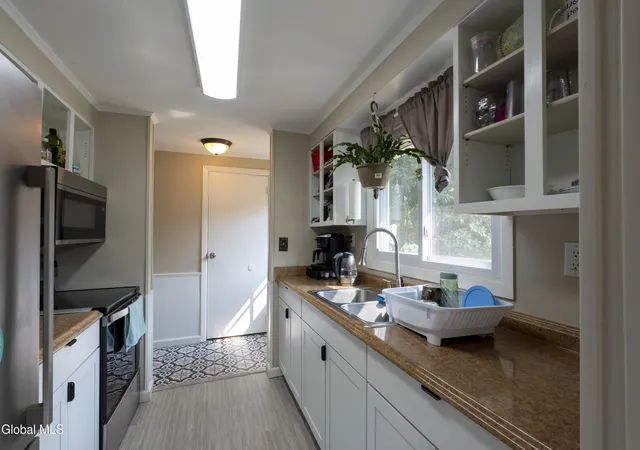 4th image of 11 Donna Dr, Gansevoort, NY 12831 | MLS# 202623966