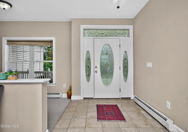 2nd image of 39 Schwaber Dr, Schenectady, NY 12309 | MLS# 202624220