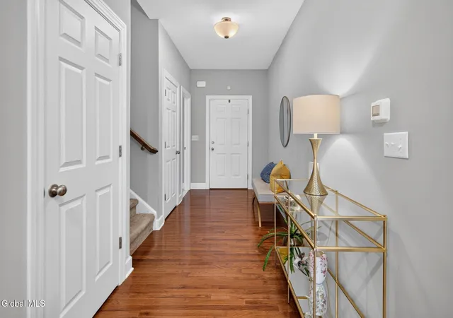 3rd image of 16 Napa Ct, Schenectady, NY 12309 | MLS# 202624243