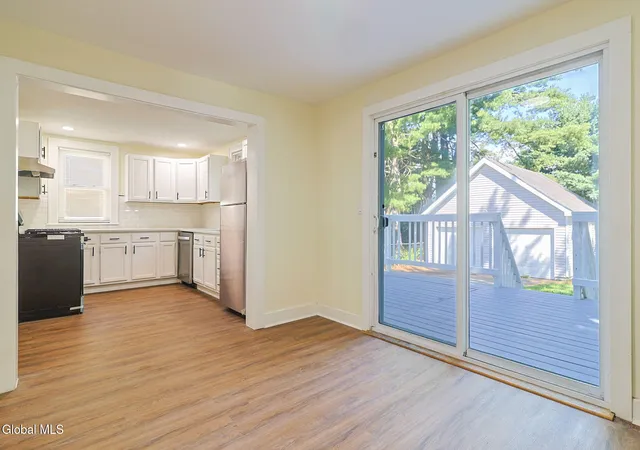 Photo 4 of Single family home for sale at 3 Tulip St, Schenectady, NY 12306 | MLS# 202624091 | Listing updated on 2026-09-13