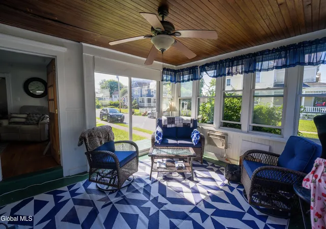 4th image of 10 N Oak St, Hudson Falls, NY 12839 | MLS# 202624138
