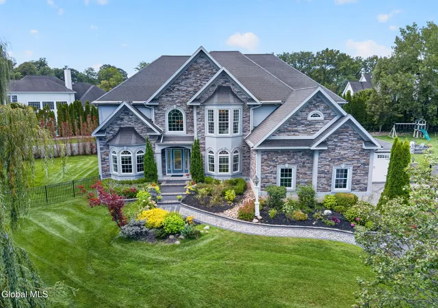 1st image of 245 Menlo Park Rd, Schenectady, NY 12309 | MLS# 202624362
