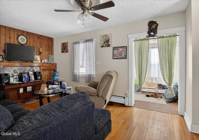 Photo 3 of Single family home for sale at 3418 Albany St, Schenectady, NY 12304 | MLS# 202624180 | Listing updated on 2026-08-26