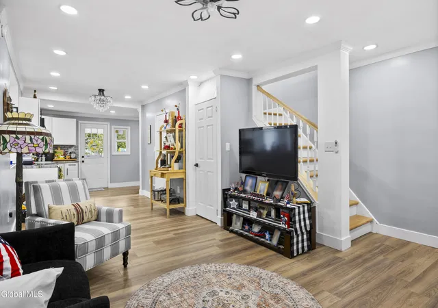 Photo 4 of Single family home for sale at 127 N Toll St, Scotia, NY 12302 | MLS# 202624532 | Listing updated on 2026-08-31