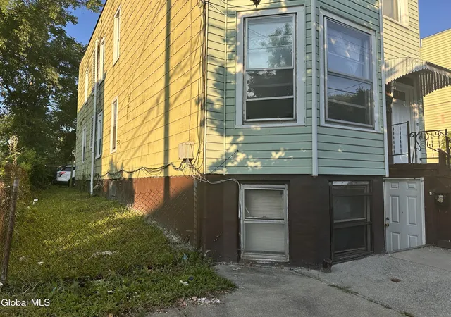 72nd image of 476 2nd St, Albany, NY 12206 | MLS# 202624222