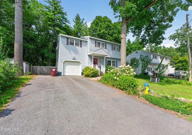 4th image of 36 Michael Dr, Saratoga Springs, NY 12866 | MLS# 202624428