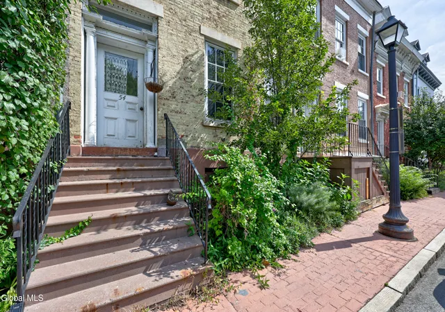 2nd image of 54 Westerlo St # 22, Albany, NY 12202 | MLS# 202624554