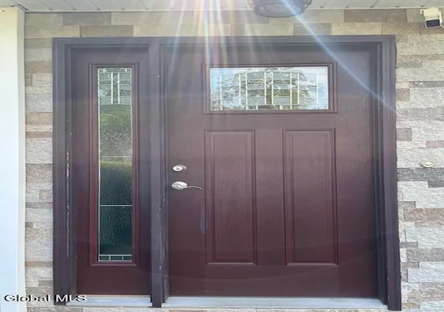 2nd image of 23 Westlyn Ct, Albany, NY 12203 | MLS# 202624351