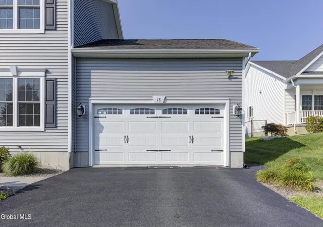 5th image of 18 Rysedorph Ln, Rensselaer, NY 12144 | MLS# 202624492