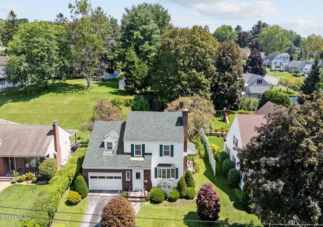 2nd image of 25 Van Dyke Ave, Amsterdam, NY 12010 | MLS# 202624403