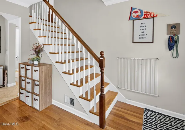 3rd image of 187 Hollywood Ave, Albany, NY 12209 | MLS# 202624397