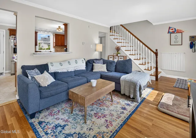 5th image of 187 Hollywood Ave, Albany, NY 12209 | MLS# 202624397