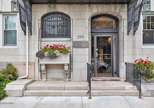 4th image of 399 State St #APT 805, Albany, NY 12210 | MLS# 202624327
