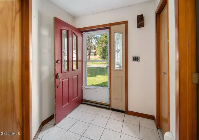 Photo 3 of Sale Pending at 30 Ivaloo Ave, Albany, NY 12203 | MLS# 202624447 | Listing updated on 2026-08-26
