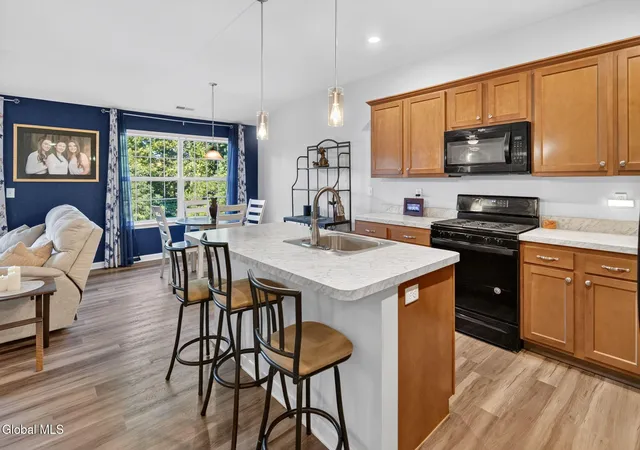 Photo 4 of Sale Pending at 503 Grayson Pl, Glenville, NY 12302 | MLS# 202624425 | Listing updated on 2026-09-01