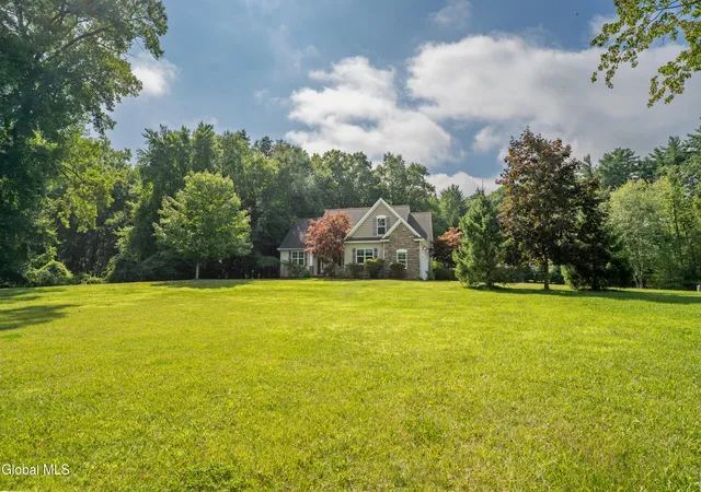 2nd image of 6214 Johnston Rd, Albany, NY 12203 | MLS# 202624475
