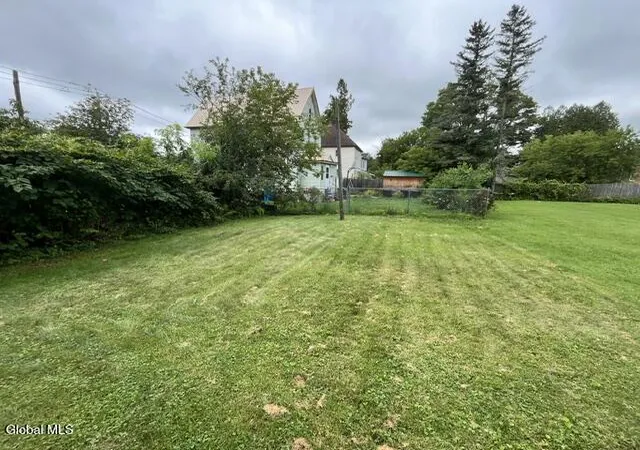 Photo 4 of Single family home for sale at 103 Pleasant Ave, Johnstown, NY 12095 | MLS# 202624476 | Listing updated on 2026-09-29