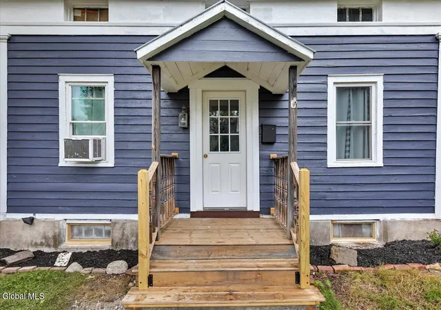 2nd image of 7 N Union St, Cambridge, NY 12816 | MLS# 202624538
