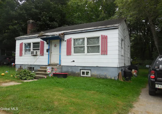 5th image of 1-6 Pleasant Pl, Canajoharie, NY 13317 | MLS# 202624491