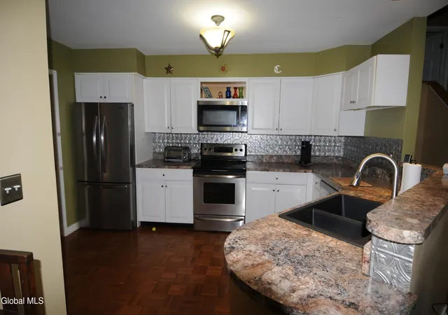 Photo 3 of Sale Pending at 44 Park Ave, Cohoes, NY 12047 | MLS# 202624567 | Listing updated on 2026-09-18